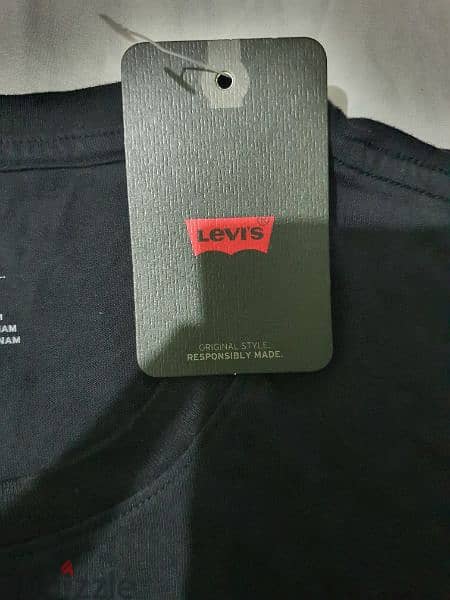 Levi’s T shirt L New with ticket from USA Original 3