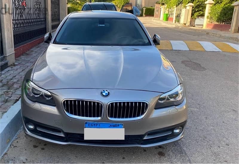 سيارة BMW 520 فابريكه بالكامل بحاله فوق الممتازه  السعر نهائي 6