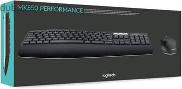 Logitech keyboard and mouse mk 850 لوجيتيك 0