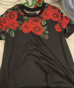 Guess T-shirt Size Small Original (New With Tags) 0
