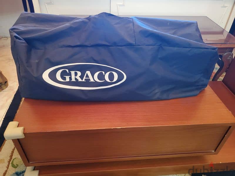 pack n play Graco crib with changing pad 3