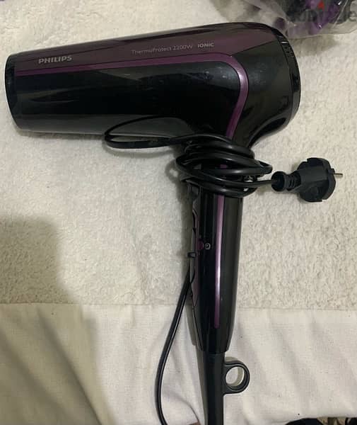 Philips thermoprotect ionic hair dryer 2200 watts 1