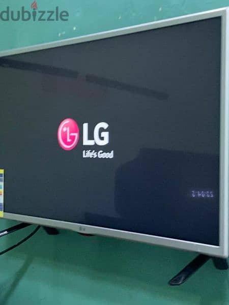 32بوصه LG برسيفر  داخلى حاله الزيرووككلجديده لسه بلاصق الزجاجه والفريم 0