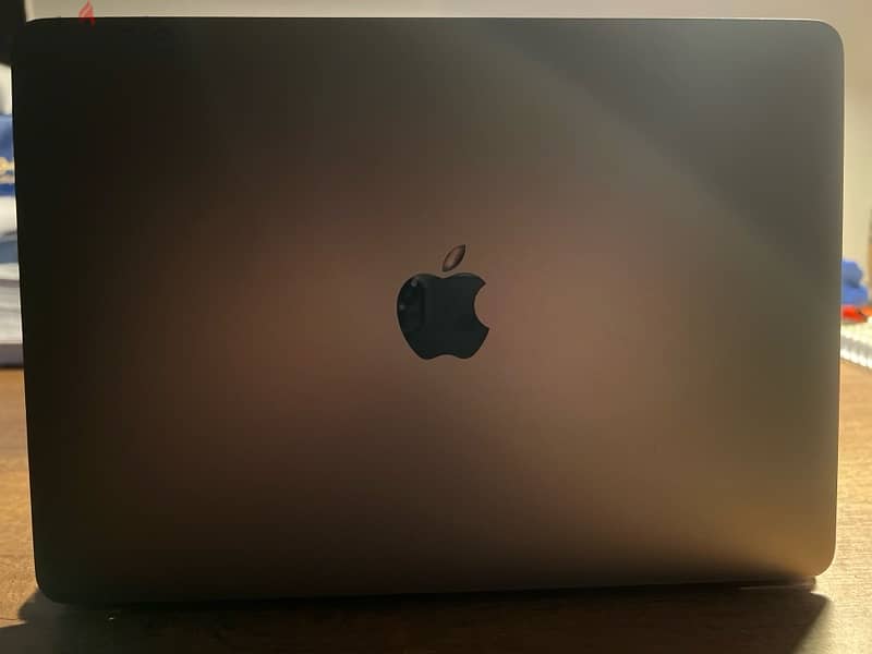 macbook 12-inch very good condition 5