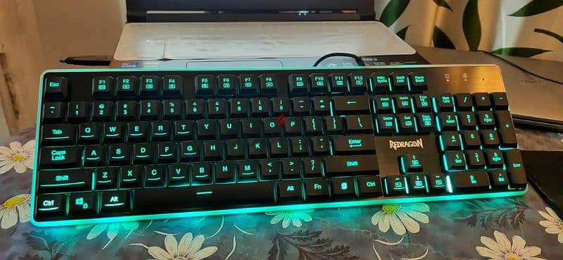 Redragon K509 DYAUS 7 Colors Backlit Gaming Keyboard 1