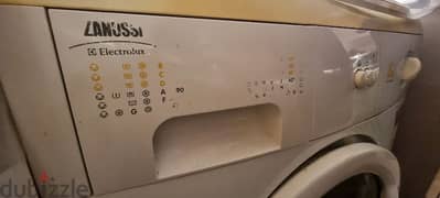 Zanussi automatic washing machine غسالة زانوسى