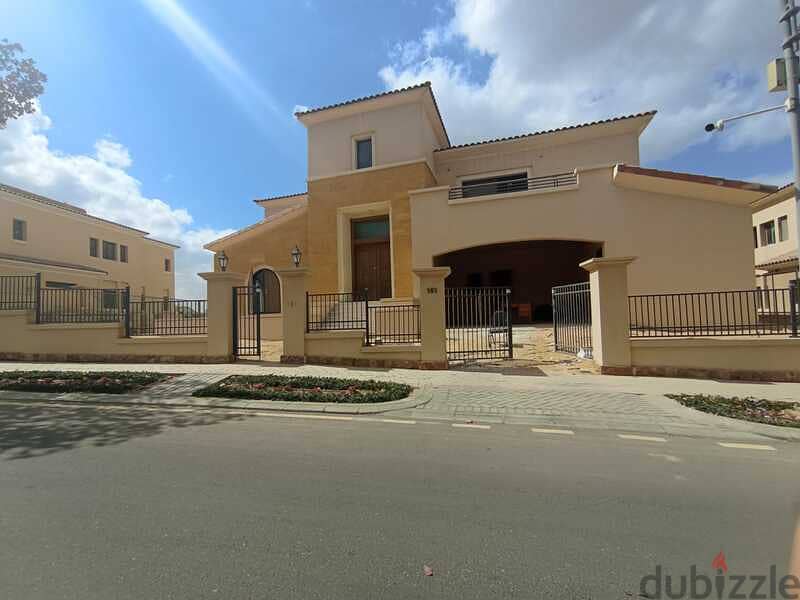 Twin house for rent in Uptown, Mokattam, area 230m 0