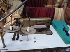 ماكينة خياطة مستعملة للبيع 0