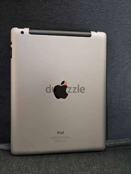 Apple - iPad Wi-Fi/Cellular 4th Gen 64GB White

بدون خدش حالة ممتازة 2