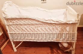 سرير بامبو جديد شيك جدا وارد أوروبا للمواليد
