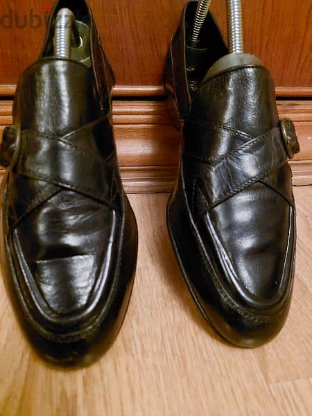 حذاء جديد رجالي جلد طبيعي مقاس ٤٠ /٤١صنع ايطاليا للتواصل 01005403020 2