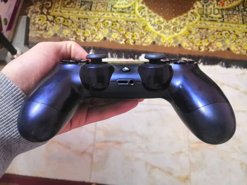 ps4 controller original للبيع دراع بلايستيشن ٤ حالة ممتازة - ألعاب ...