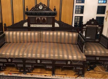 طقم ارابيسك بالصدف الطبيعي انتيكه من سنة ١٩٢٠