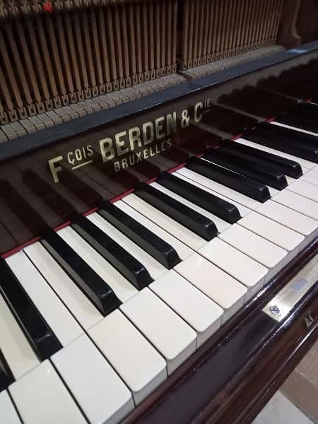 بيانو بلجيكي قديم 6