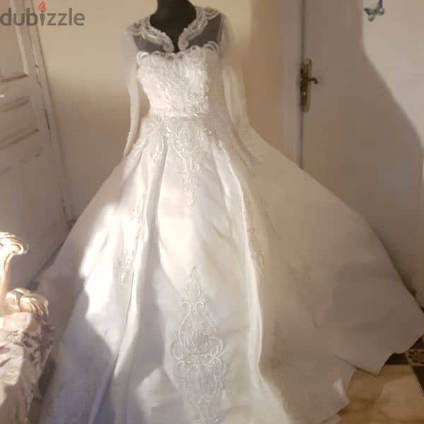 فستان زفاف وخطوبة 8