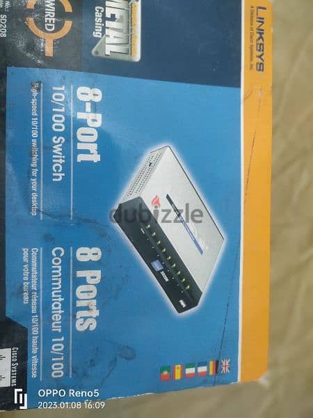 2 switches 3com linksys 8 port للبيع 2