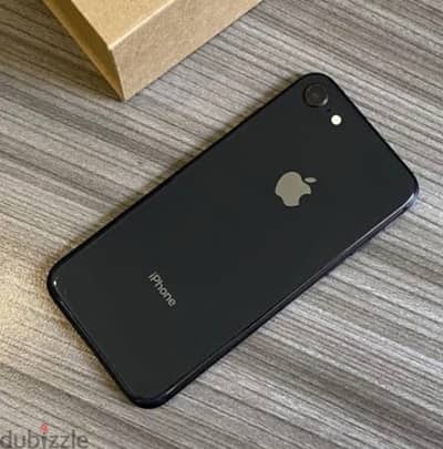 ايفون ٨ iphone 8 64 Gb, 76% ايفون ٨ متفتحش ومعاه العلبة