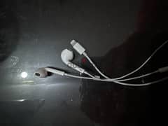 Apple EarPods lightning cable