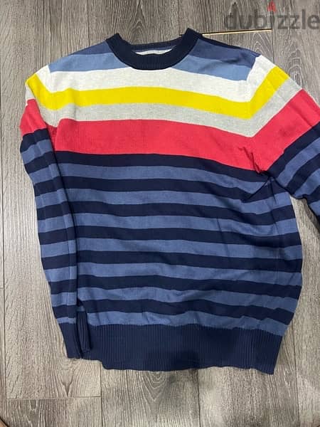 Tommy Hilfiger size large 1