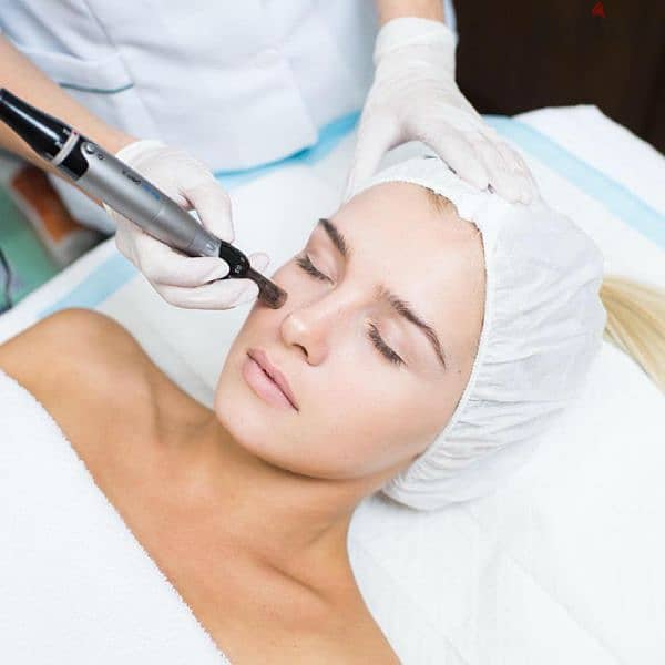 Skin Care Hydrofacial H2O2,  Dermaplanning & Microneedling Course 2