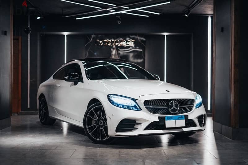 Mercedes C300 AMG Coupe 2020 1
