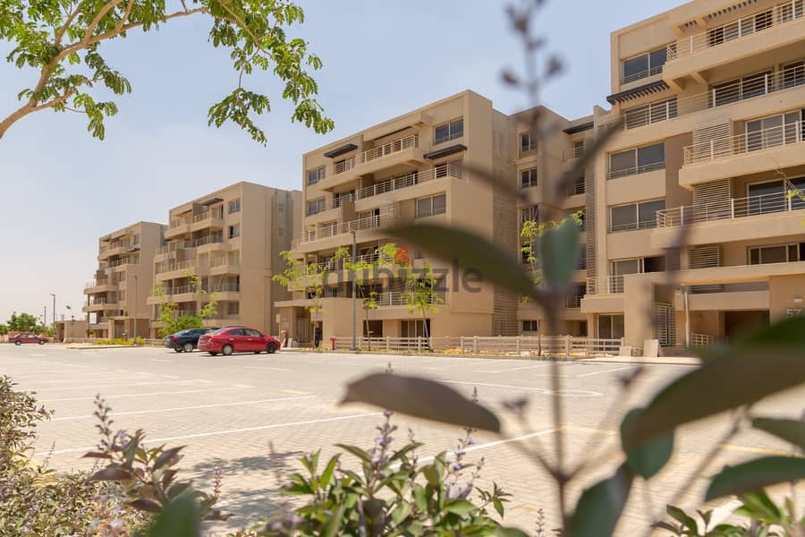 شقة استلام فوري للبيع في كابيتال جاردنز امتداد القاهرة الجديدة 8