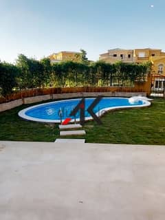 Finished Twin with pool For Sale in Dyar 0