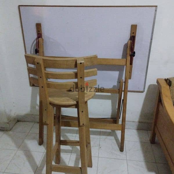 ترابيزة رسم هندسي مع كرسي عالي Drafting Table with a tall chair 3