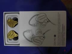 ZSN PRO X GOLDEN WITH MICROPHONE NEW سماعه جديده غير مستعمله 0