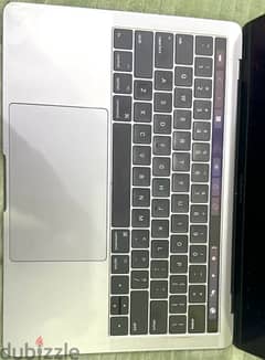 macbook pro with Touch Bar 2017