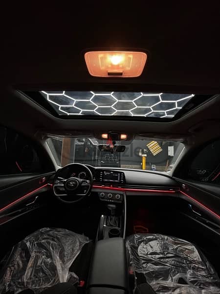 Hyundai Elantra C, SmartPlus ,2022 , Black exterior , black interior 8