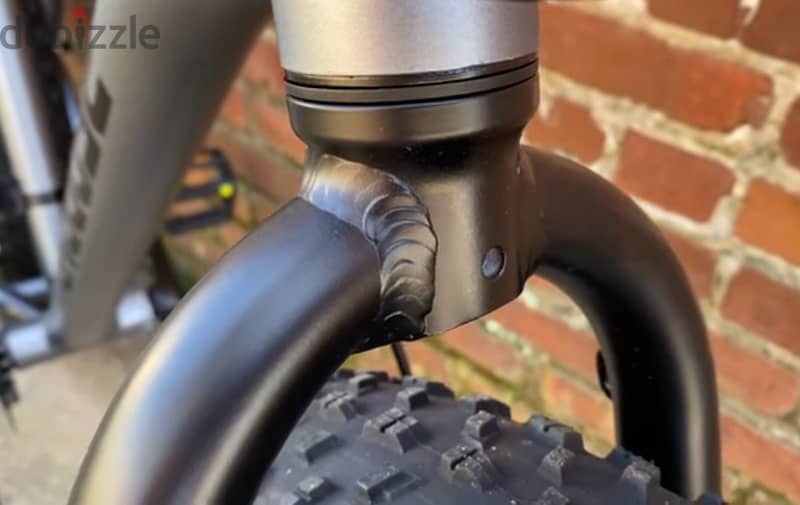 عجلة ٢٦" للكبار شاسيه ألومنيوم كاوتش عريض(٤ بوصة) Fat Tire Mountn Bike 4
