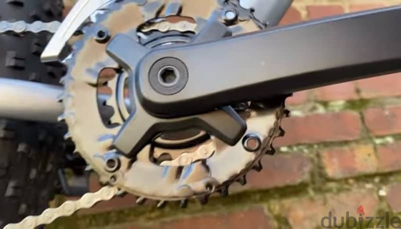 عجلة ٢٦" للكبار شاسيه ألومنيوم كاوتش عريض(٤ بوصة) Fat Tire Mountn Bike 10