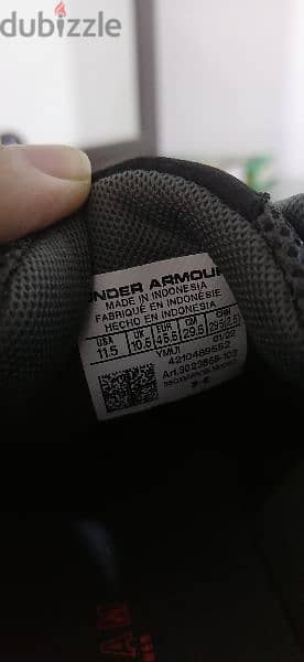 under armour charged pursuit size"45" brand new 4