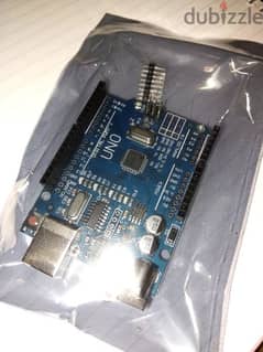 Arduino UNO R3  جديد و متبرشم 0