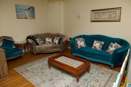 Living room excellent condition 0