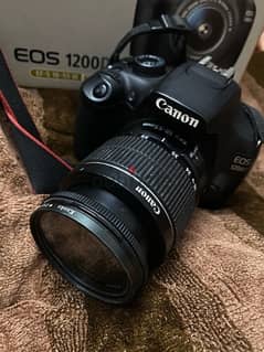 Camera canon D1200 0