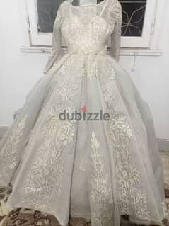 فستان زفاف أو خطوبه 0