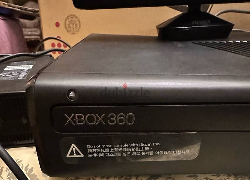 Xbox 360 with Kinect + 20 games 1