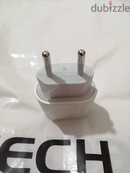 Original Apple iPhone adapter charger 3