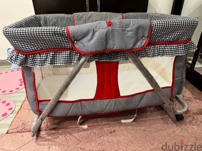 Large steel baby crib from Lovely سرير بيبى معدن كبير من لافلى لاند