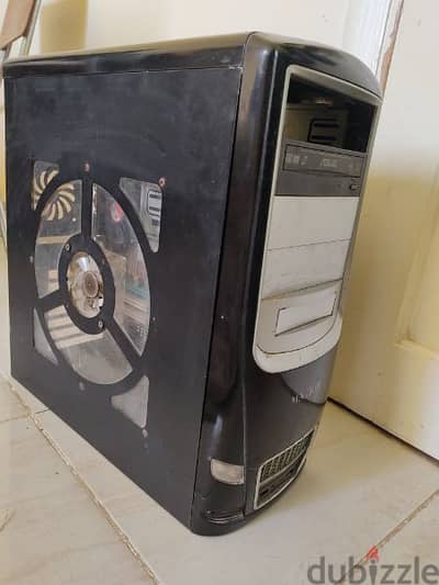 PC for browsing كمبيوتر للتصفح