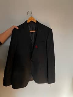 Black Suit 0