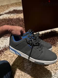 Men’s shoe size 42 0