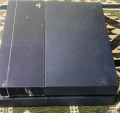 PS4 , 500GB , with 2 consoles and fifa 22 0