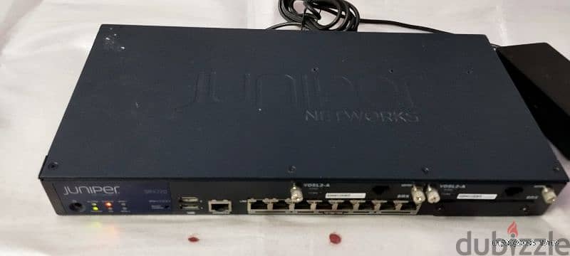 JUNIPER SRX220H Router with 2VDSL MODULE. . حالة ممتازة جدا 0