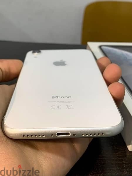 iphone xr 64g 79%b لسه نازله انهارده 2