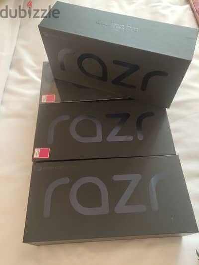 Motorola razr 40 ultra 512GB 12 Ram Global