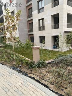 District 5 2BR Garden غرفتين من المالك from owner prime ٢٠١م متشطبة