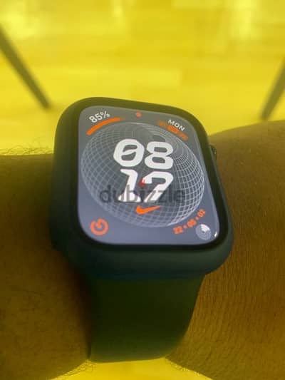 Apple Watch series 9 45mm battery 100%